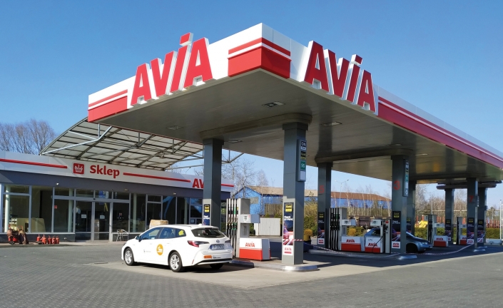 reklamy dla stacji paliw samantonio